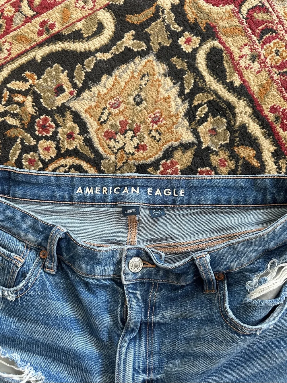 American Eagle Mom Short